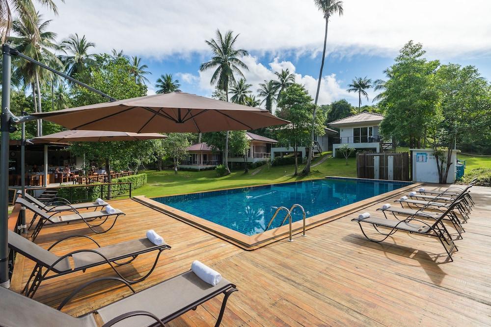 Phangan Akuna Srithanu Ngoại thất bức ảnh
