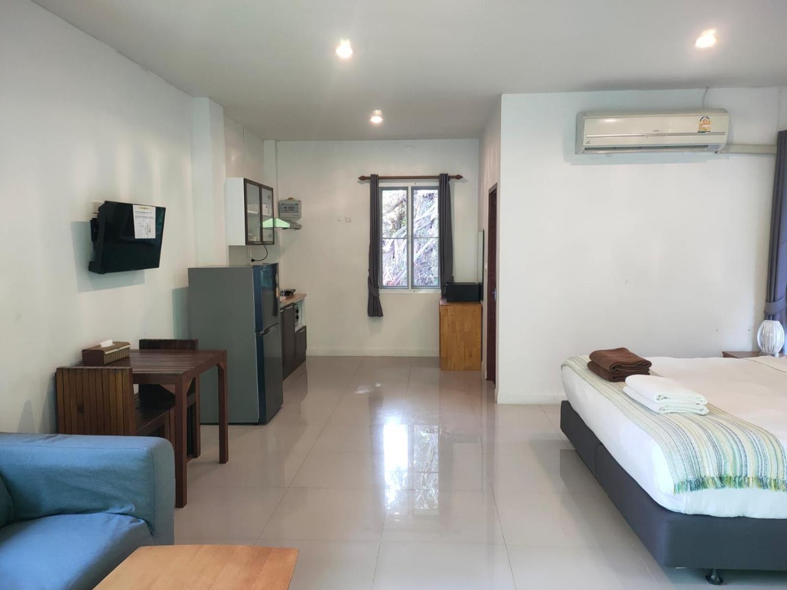Phangan Akuna Srithanu Ngoại thất bức ảnh