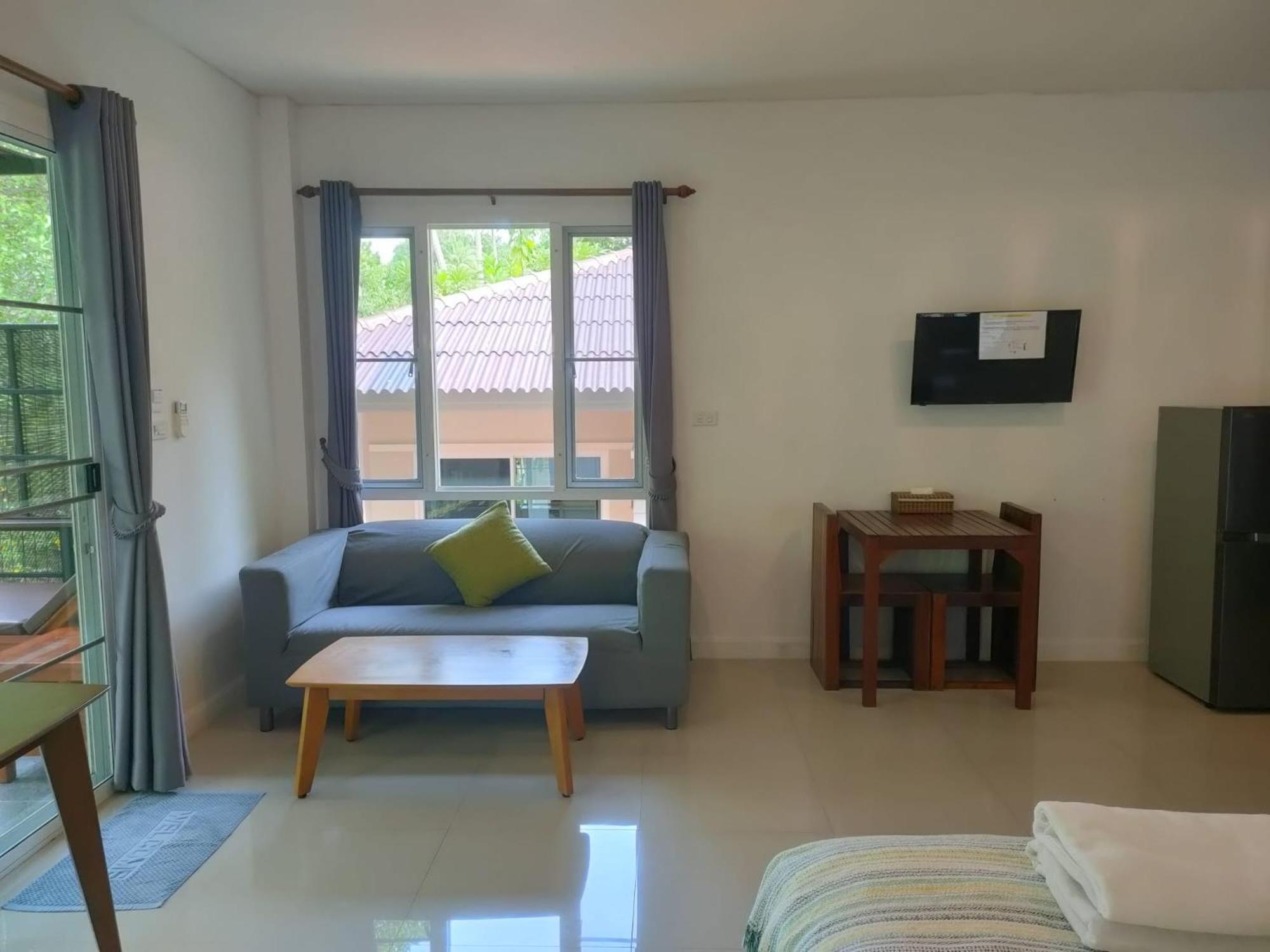 Phangan Akuna Srithanu Ngoại thất bức ảnh