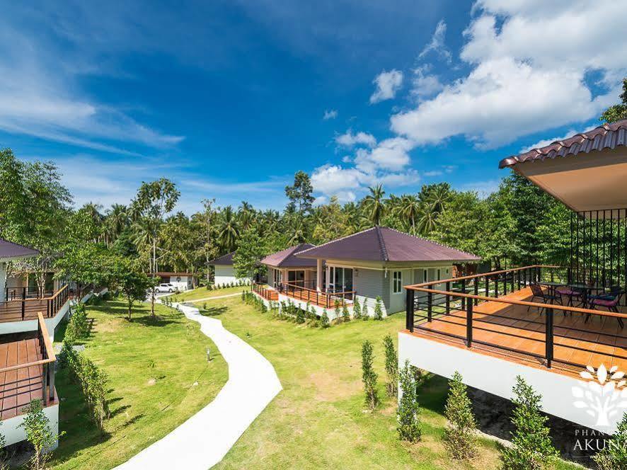 Phangan Akuna Srithanu Ngoại thất bức ảnh