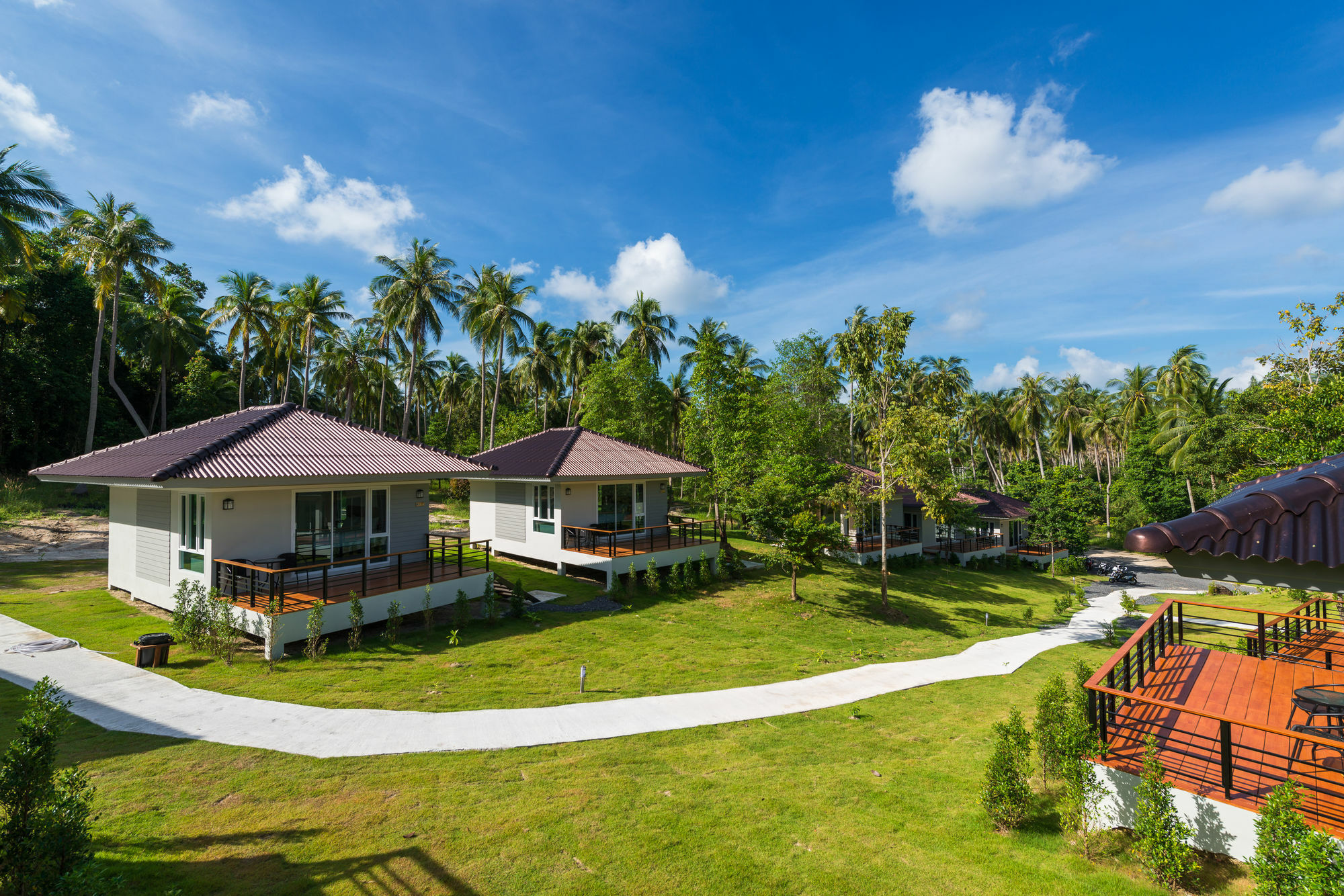 Phangan Akuna Srithanu Ngoại thất bức ảnh