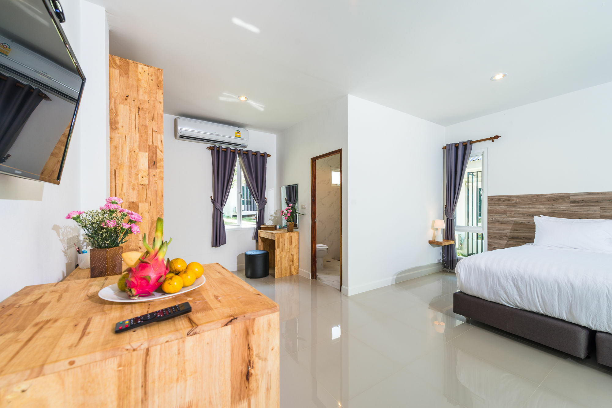 Phangan Akuna Srithanu Ngoại thất bức ảnh