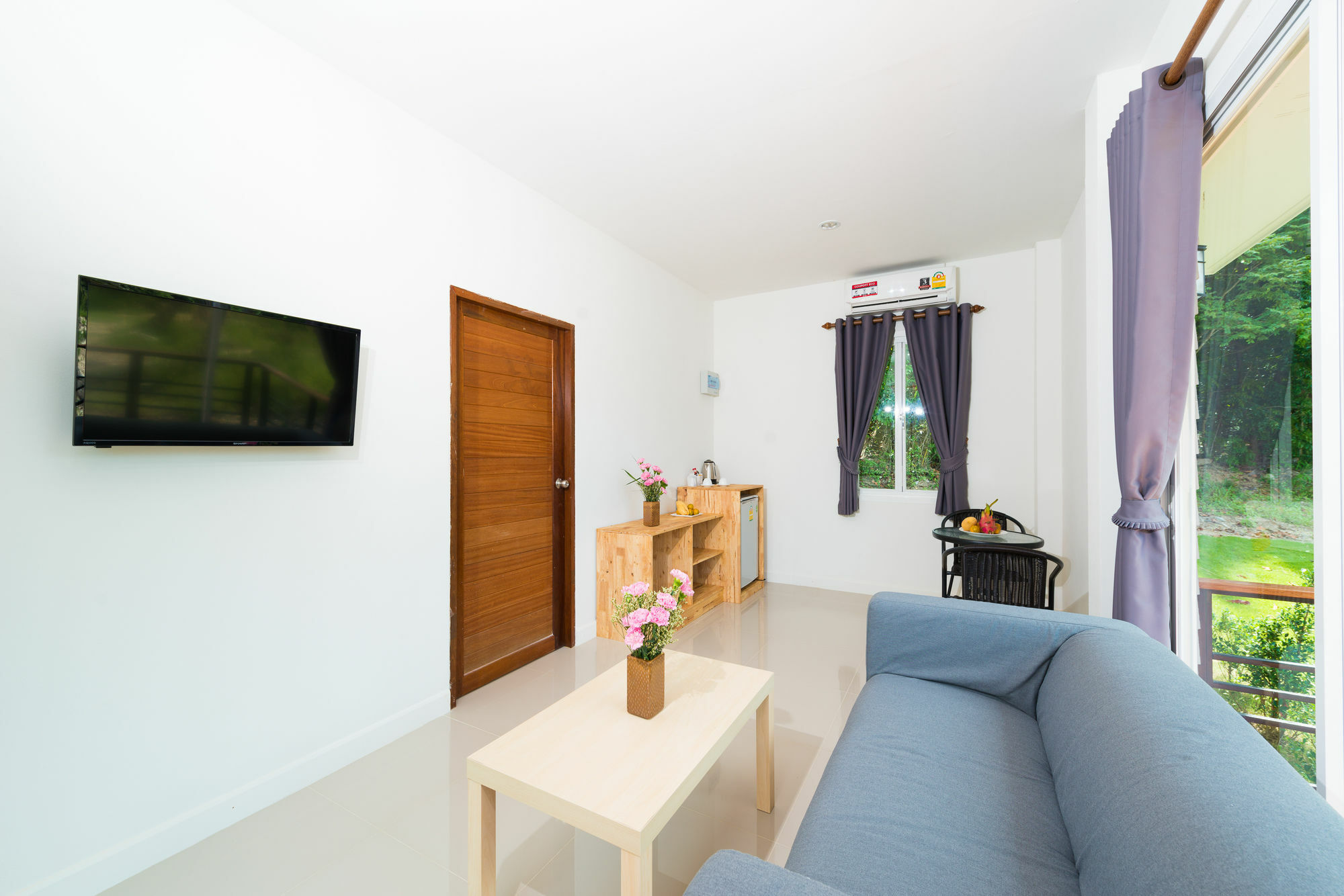 Phangan Akuna Srithanu Ngoại thất bức ảnh
